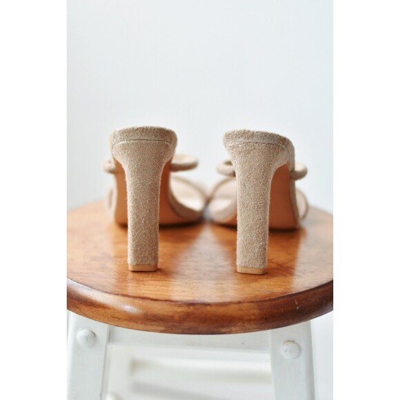 Pretty Little Thing Heels Woman's 5 Tan Fuzzy Sandal Strappy Sexy Formal Bridal - Picture 5 of 6